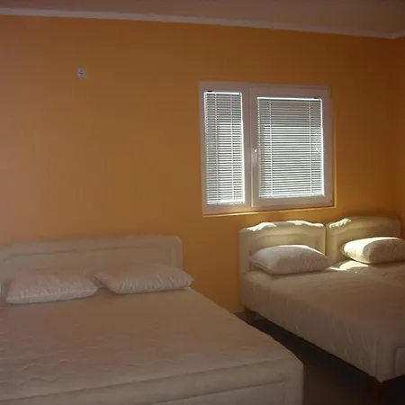 Apartmans Hari