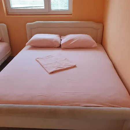 Apartmans Hari 3* Dobra Voda