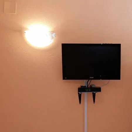 Apartmans Hari Πανσιόν