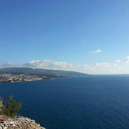 Πανσιόν Apartmans Hari 3*
