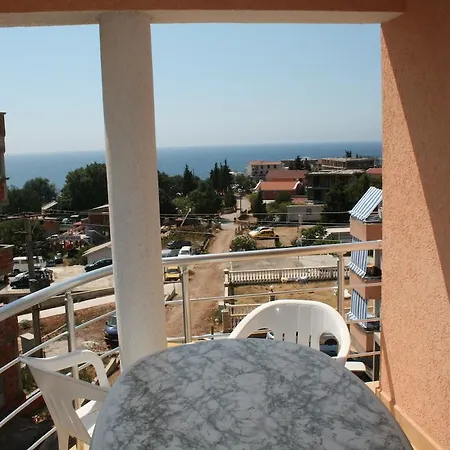 Apartmans Hari